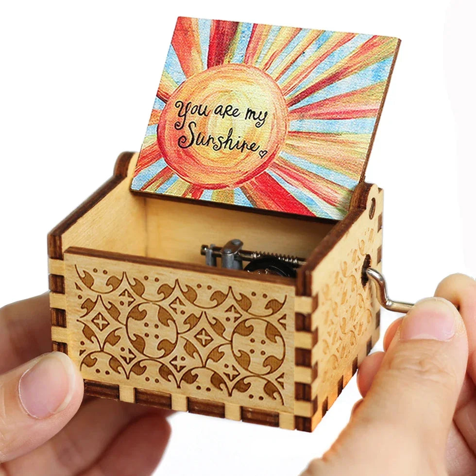 Hot 1pcs Antique carved Wooden Hand Crank Happy Halloween Music Box You are my sunshine Halloween Decor Christmas Birthday Gift