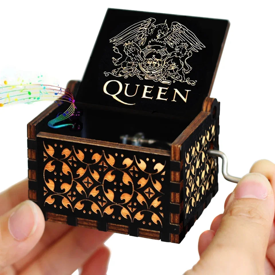 Hot 1pcs Antique carved Wooden Hand Crank Happy Halloween Music Box You are my sunshine Halloween Decor Christmas Birthday Gift